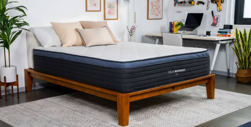 The Best Hypoallergenic Mattress - Best Mattress Overall - Helix Midnight Luxe - 1